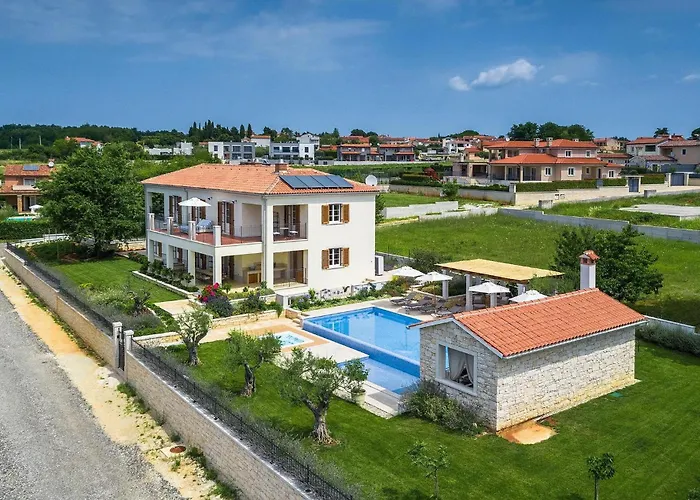 Terrarossa Kastelir Vikendica *