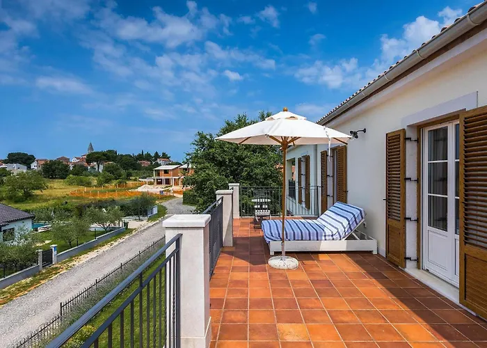 Vikendica Terrarossa Kastelir *