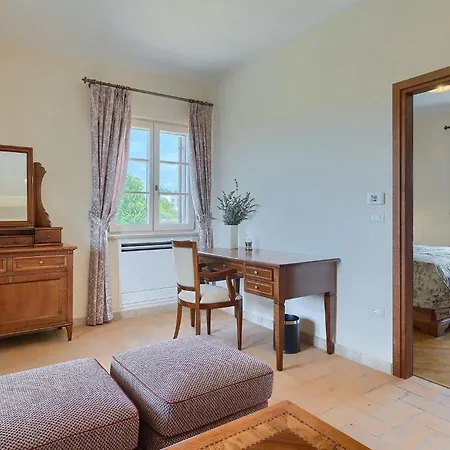 Terrarossa Kastelir *