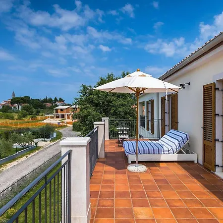 Casa de Férias Terrarossa Kastelir *